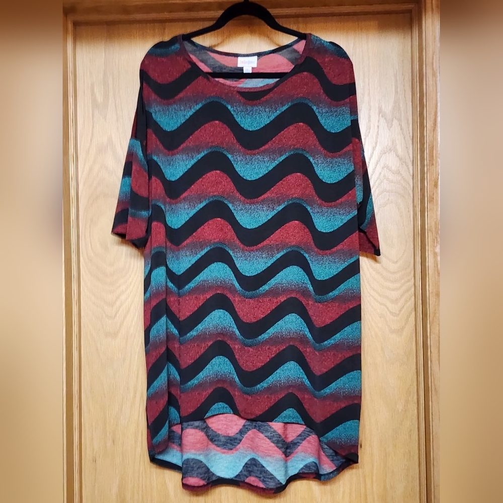 LuLaRoe Wave Pattern Irma